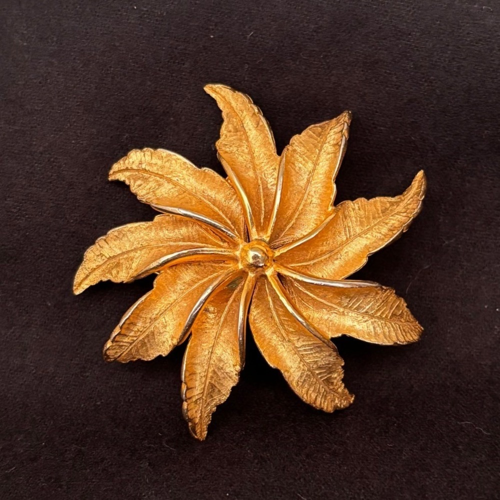 Vintage Har Gold Tone Brooch Poinsetta Flower Large Textured MCM 1960s